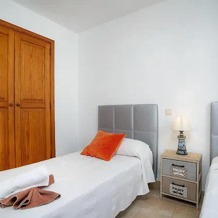 Vv Tamia By Hh فيلة